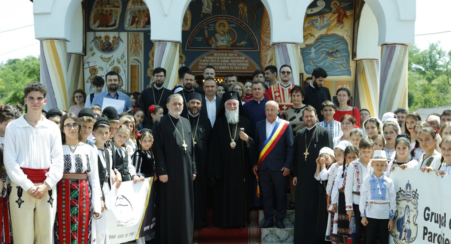 Întâlnirea Tinerilor Ortodocși, tradiţia de la Castelul Roşianu 334080