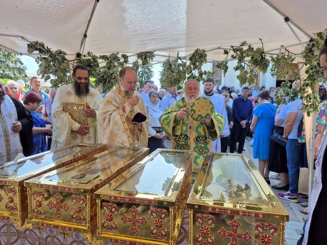 Zi de hram la Mănăstirea Cocoș 334132