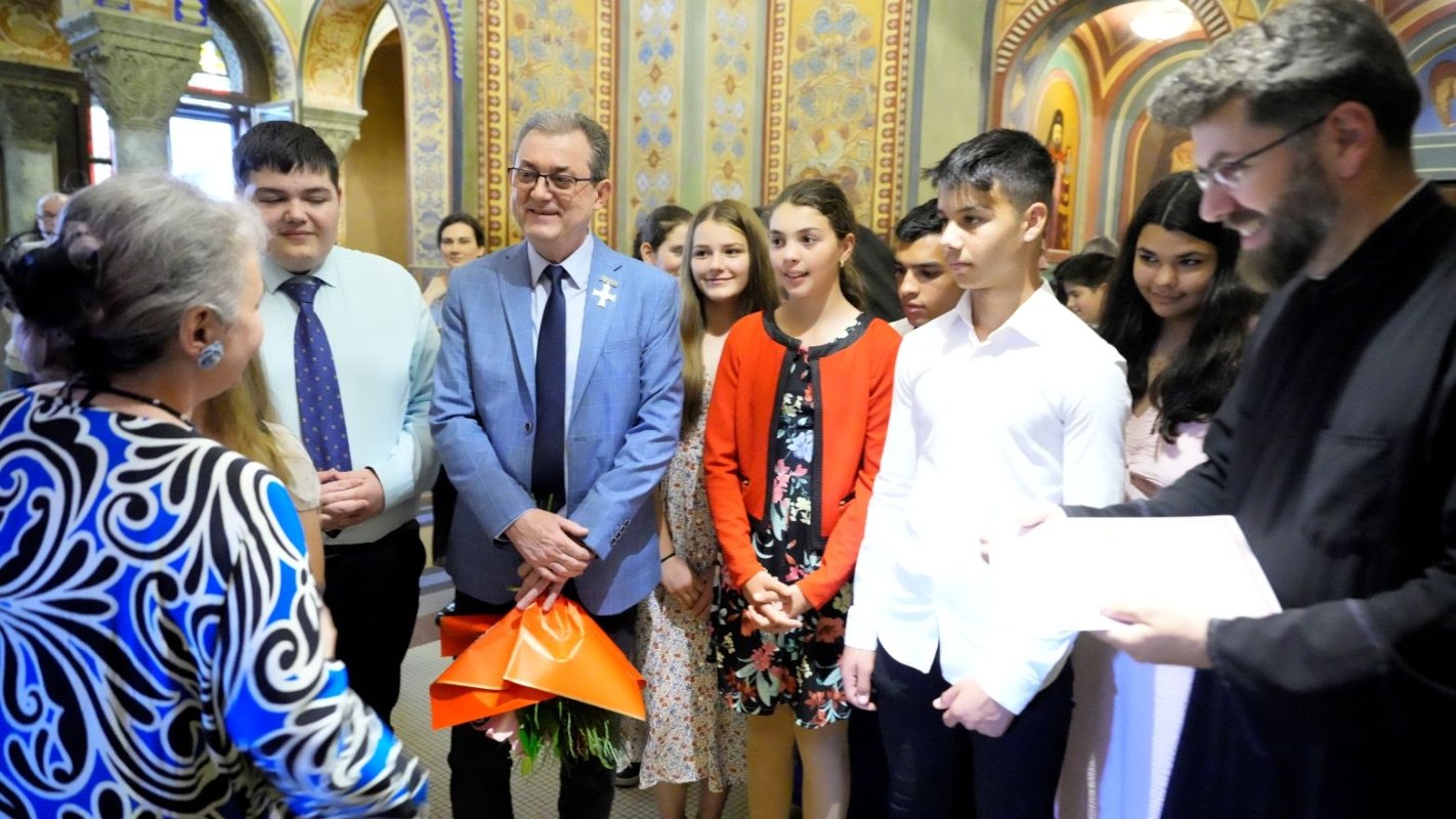 Elevii olimpici la Religie din judeţul Sibiu au fost premiaţi 334339