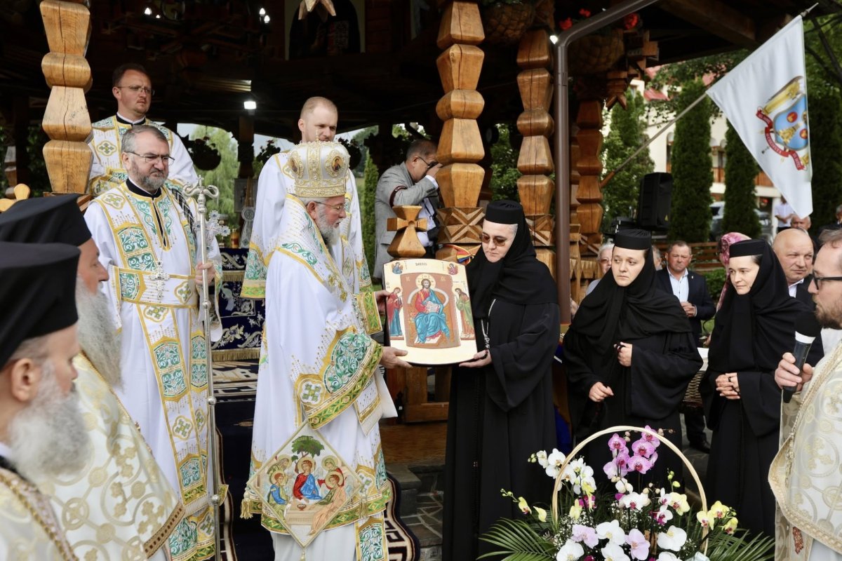 Hramul Catedralei Episcopale „Sfânta Treime” din Baia Mare 334227