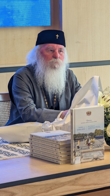 Revedere la 51 de ani de la absolvirea Institutului Teologic din Sibiu 334320