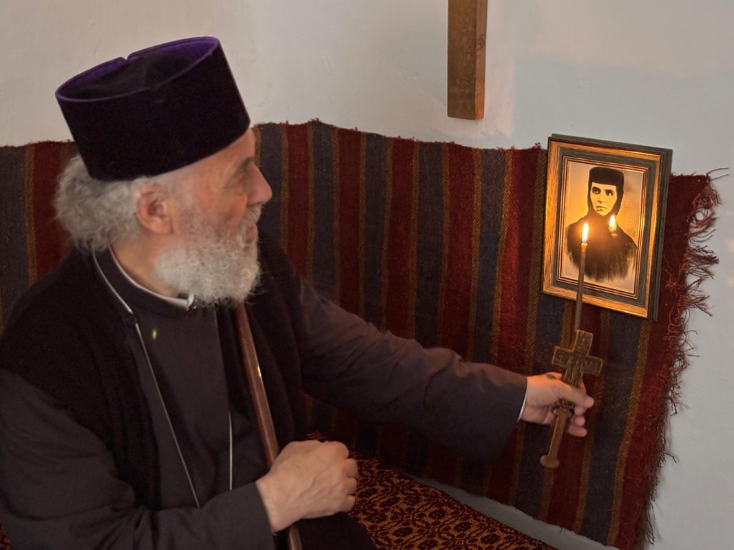 Tinerii pelerini, icoane vii ale Sfintei Liturghii 334178