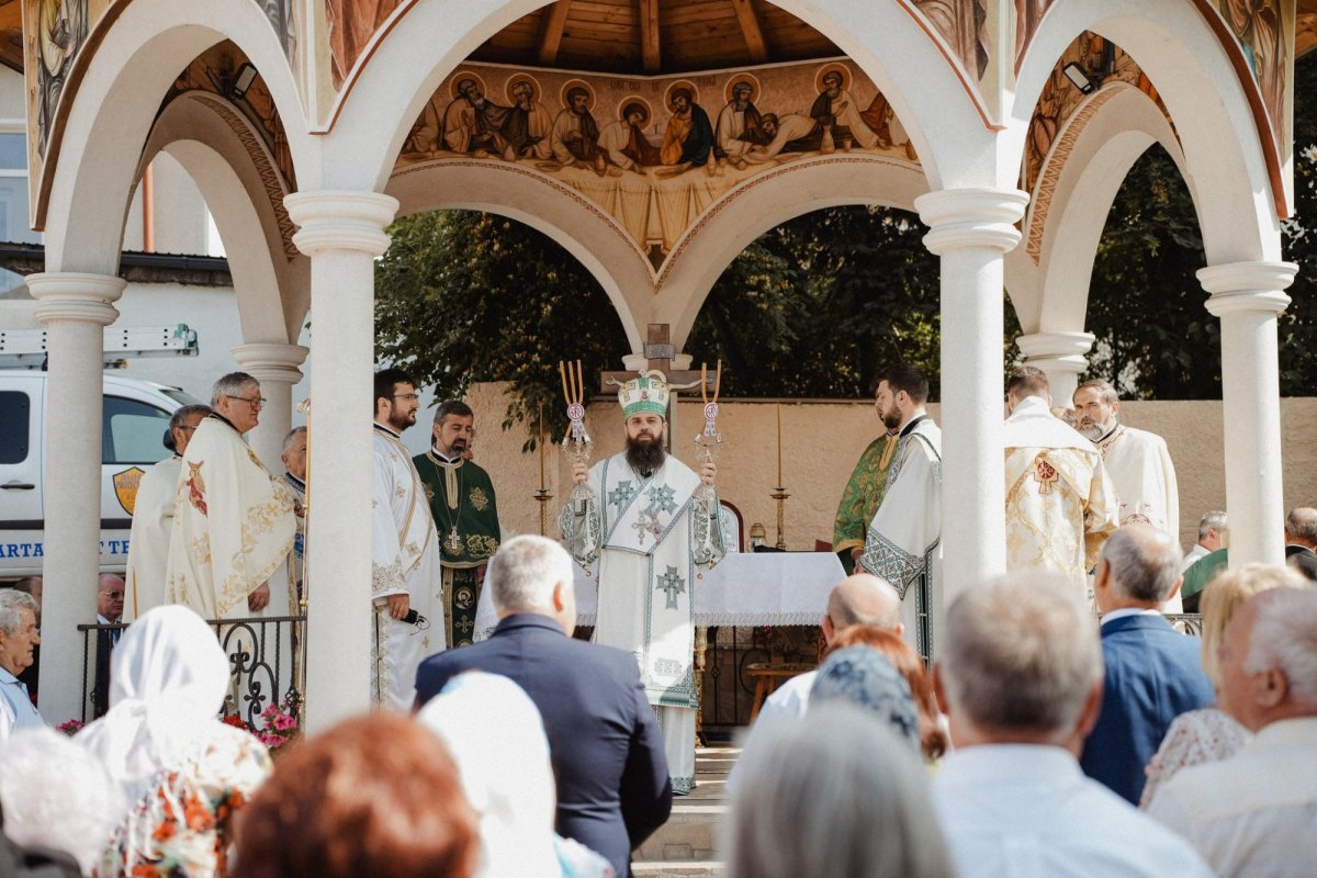 Hramul Bisericii „Sfânta Treime” din Zalău 334366