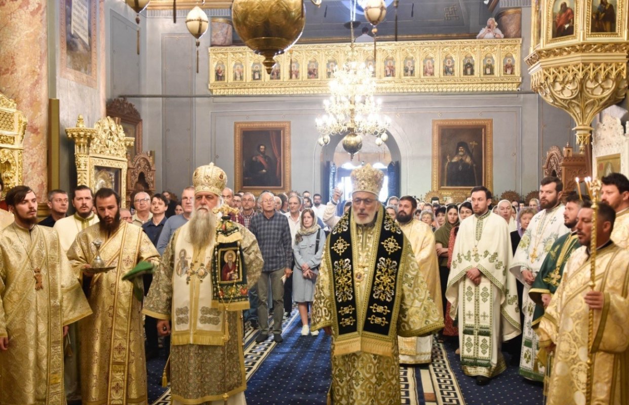 Momente de sărbătoare în Eparhia Râmnicului 334393