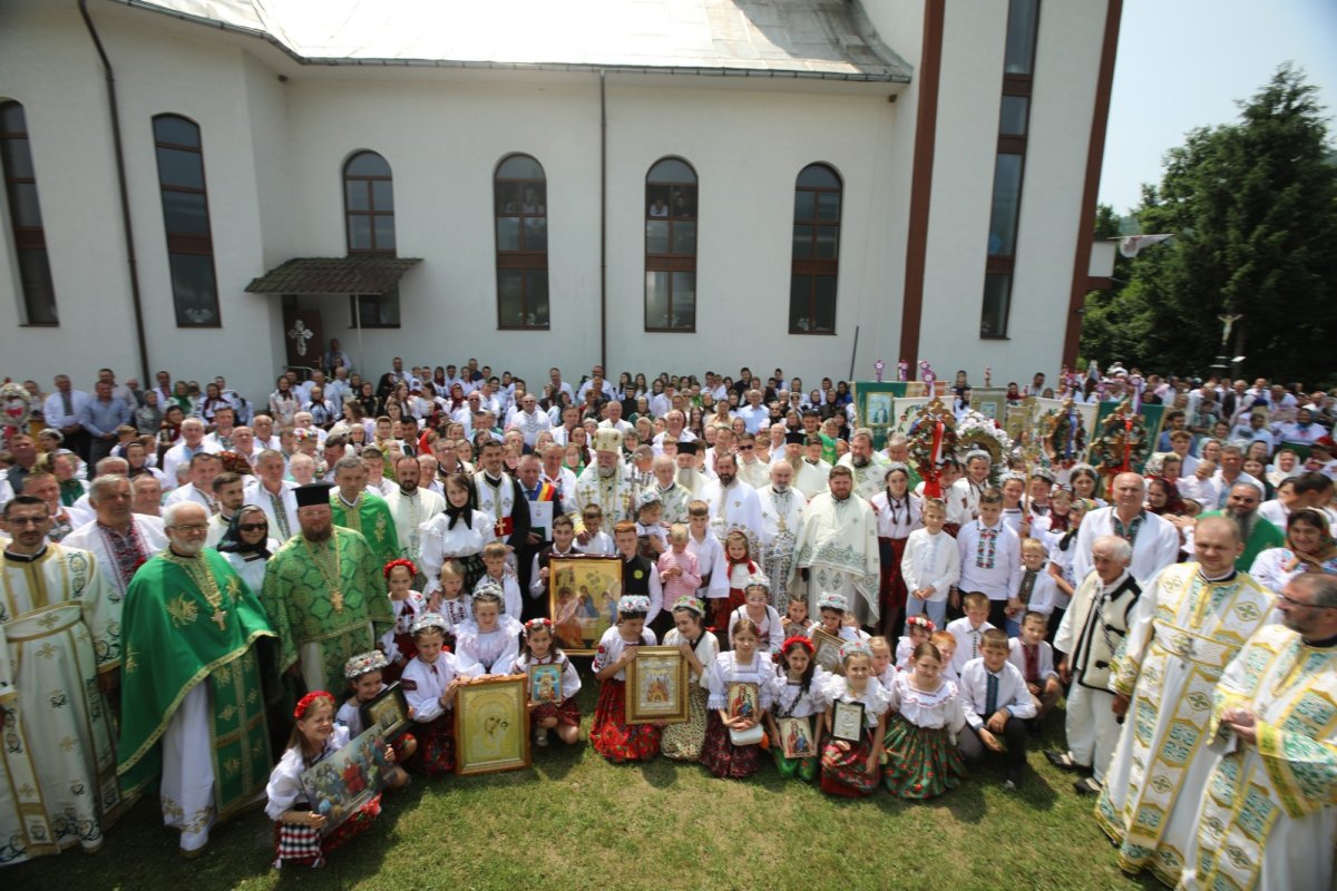 Resfințirea bisericii din Valea Vișeului, Vicariatul Ucrainean 334376