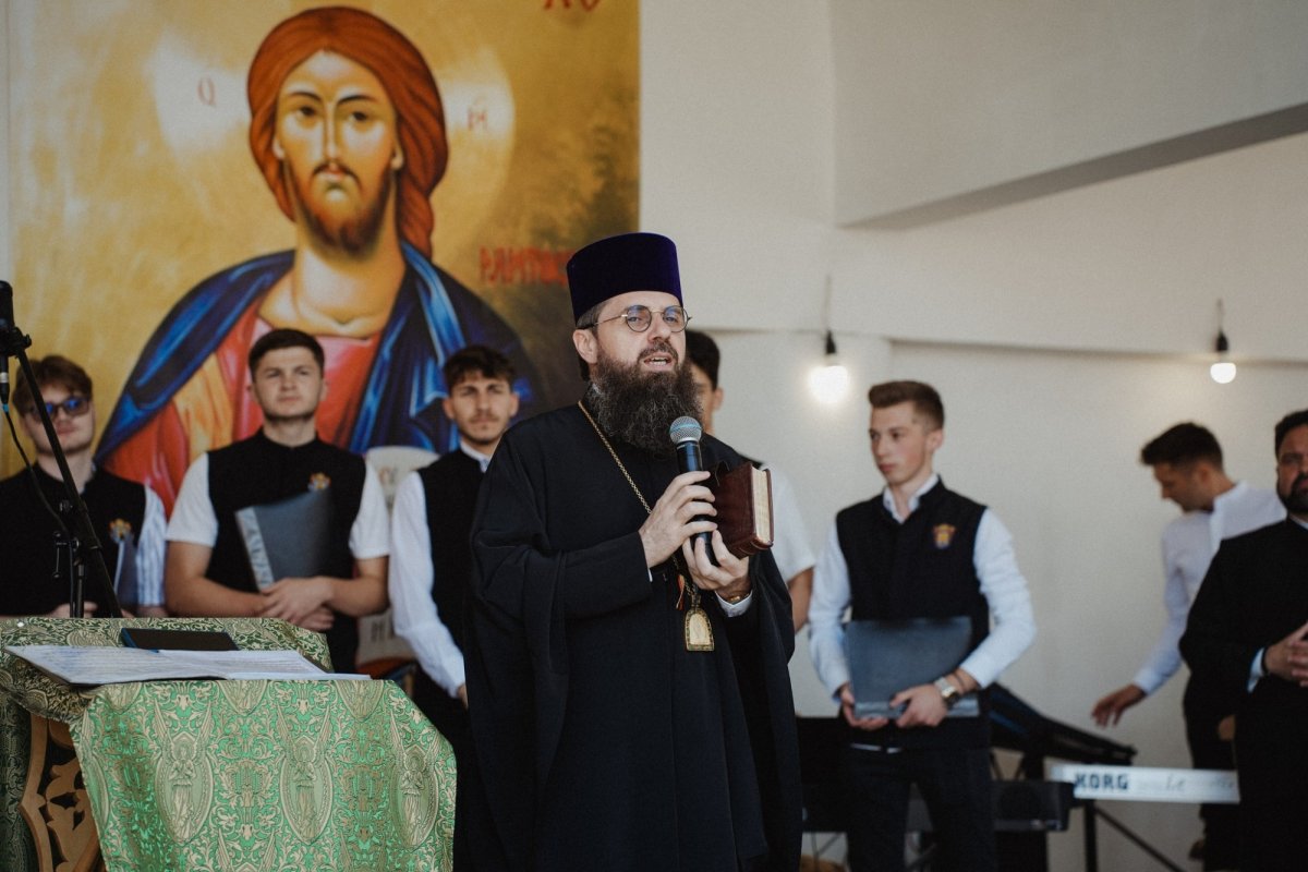 Ediția a III-a a Festivalului de pricesne și cântece patriotice din Zalău 334502