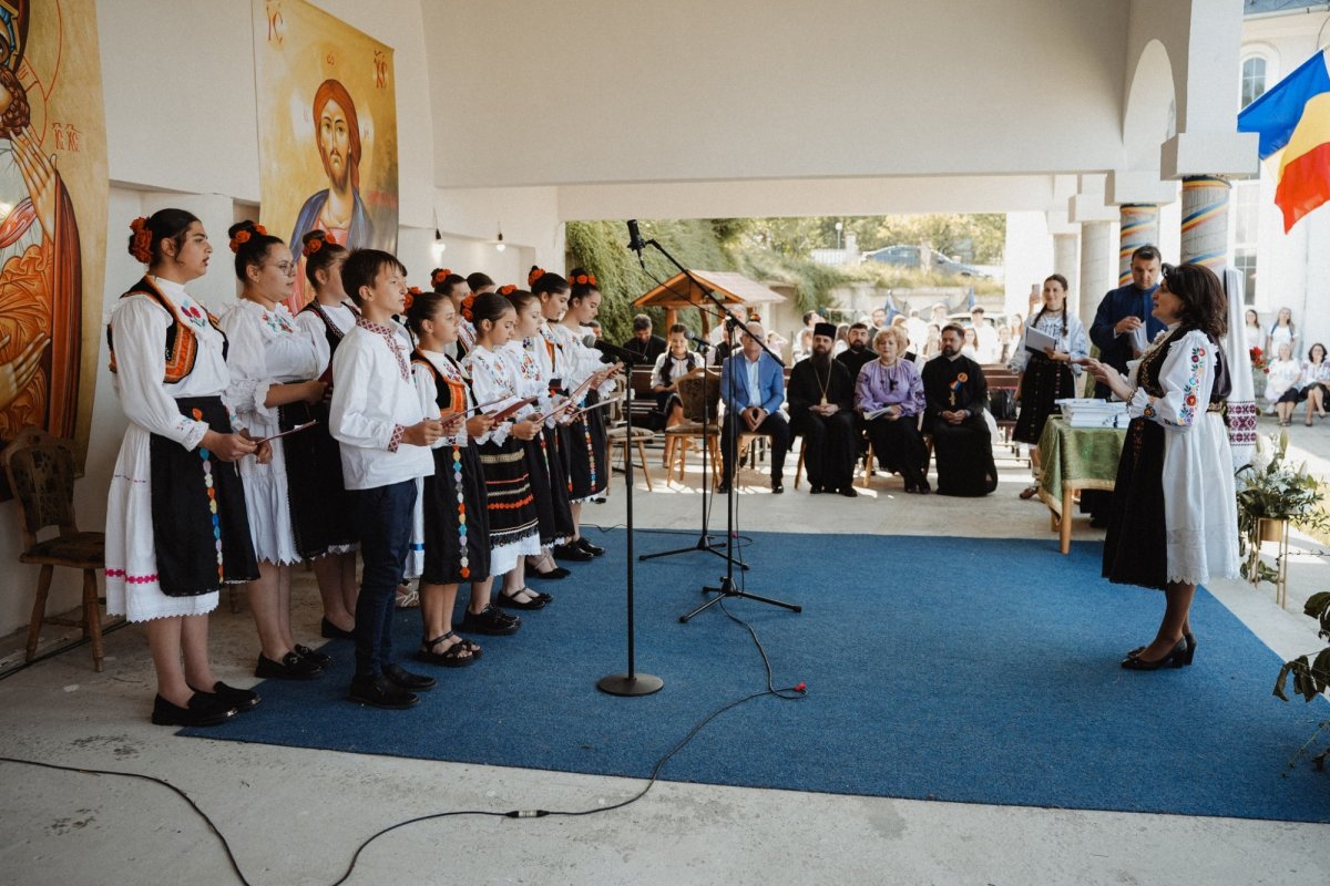 Ediția a III-a a Festivalului de pricesne și cântece patriotice din Zalău 334503