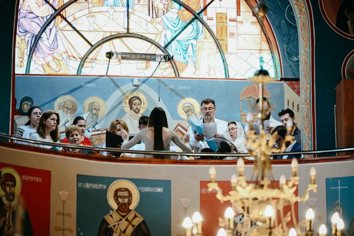 Hramul de vară al Bisericii „Înălțarea Sfintei Cruci” și „Sfântul Apostol Bartolomeu” din Cluj-Napoca 334497