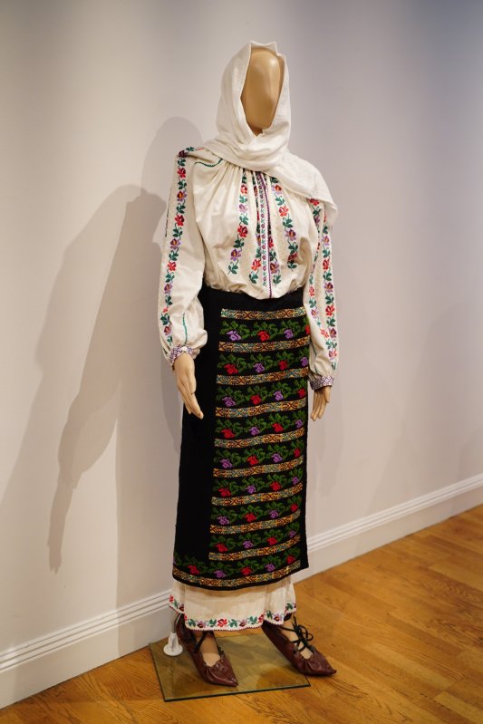 Ia românească, sărbătorită prin expoziție și conferință la Stockholm 334560