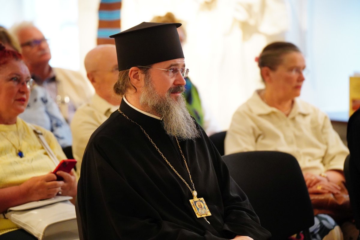 Ia românească, sărbătorită prin expoziție și conferință la Stockholm 334561