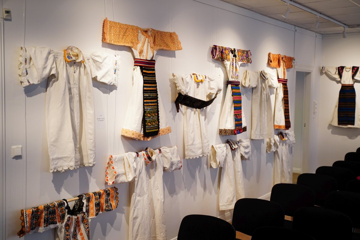 Ia românească, sărbătorită prin expoziție și conferință la Stockholm 334562