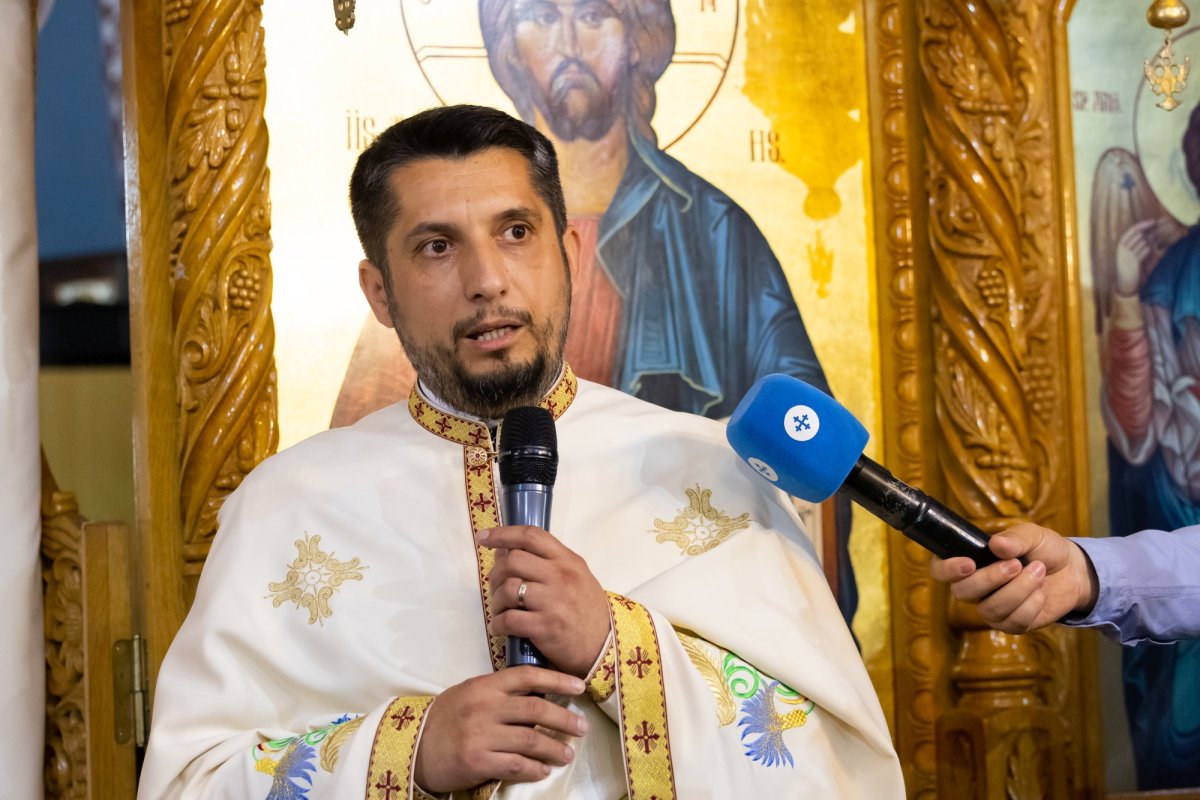 Extinderea complexului bisericesc al Parohiei „Sfânta Treime”-Militari 334694