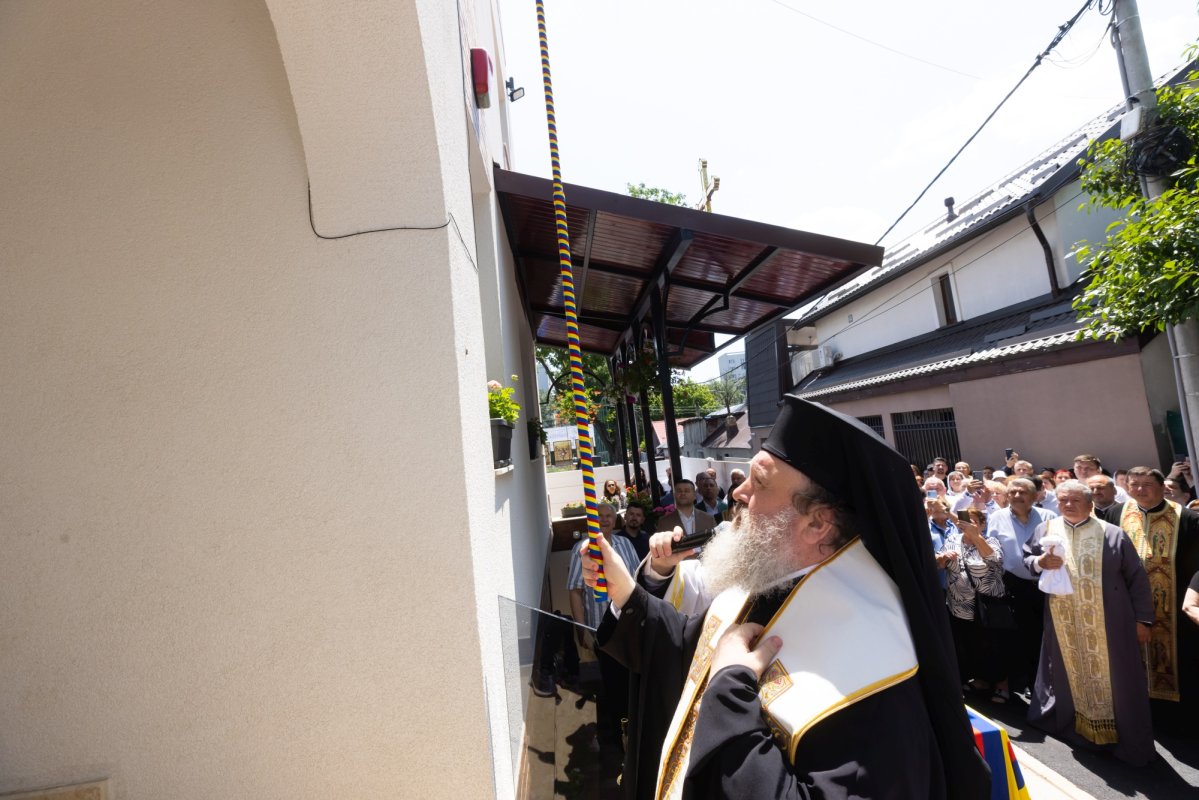 Extinderea complexului bisericesc al Parohiei „Sfânta Treime”-Militari 334701