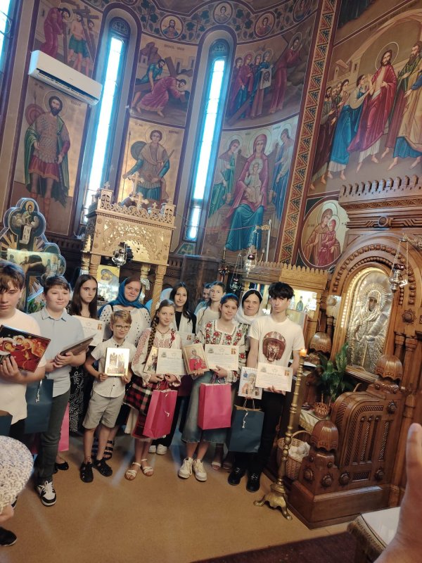 Premierea olimpicilor la disciplina Religie din sectorul 4 334745