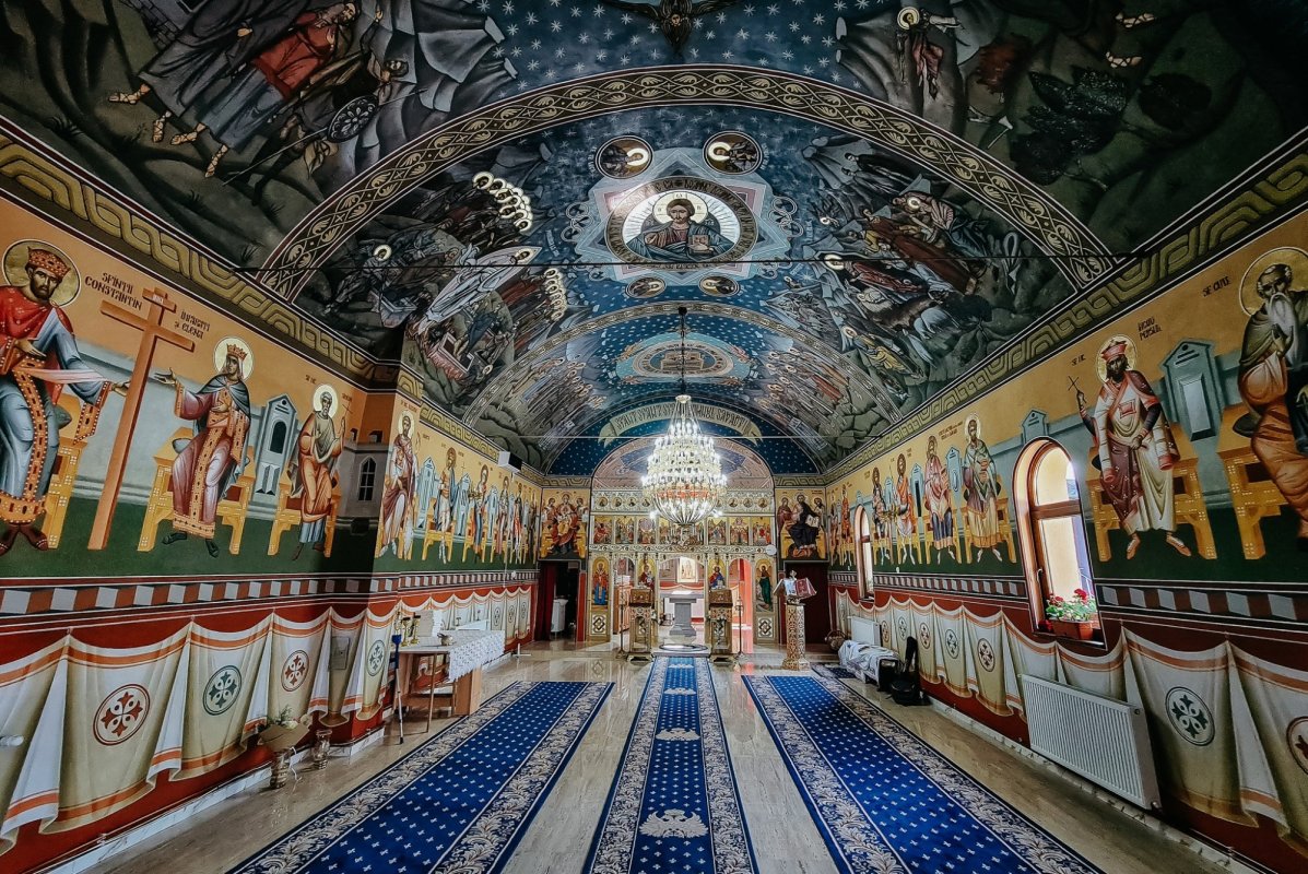 Resfințirea bisericii din parohia misionară Turda-Fabrici 334737