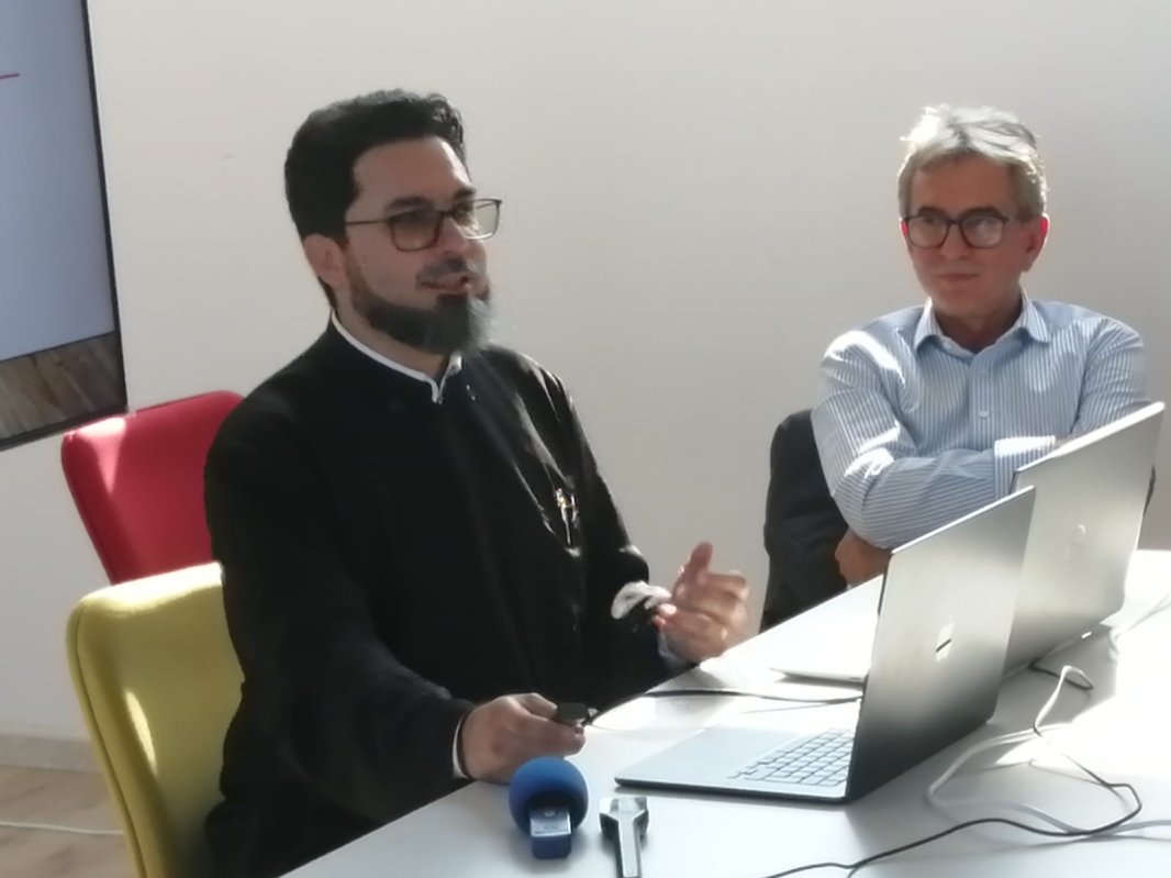 Conferință interdisciplinară despre inteligența artificială 334828