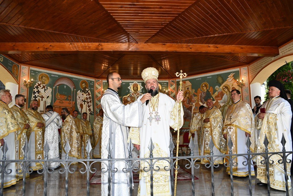 Hramul Mănăstirii Piatra Scrisă 334785