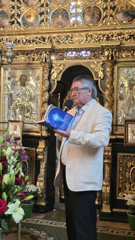 Mihai Eminescu comemorat la Schitul Vovidenia-Neamț 334787