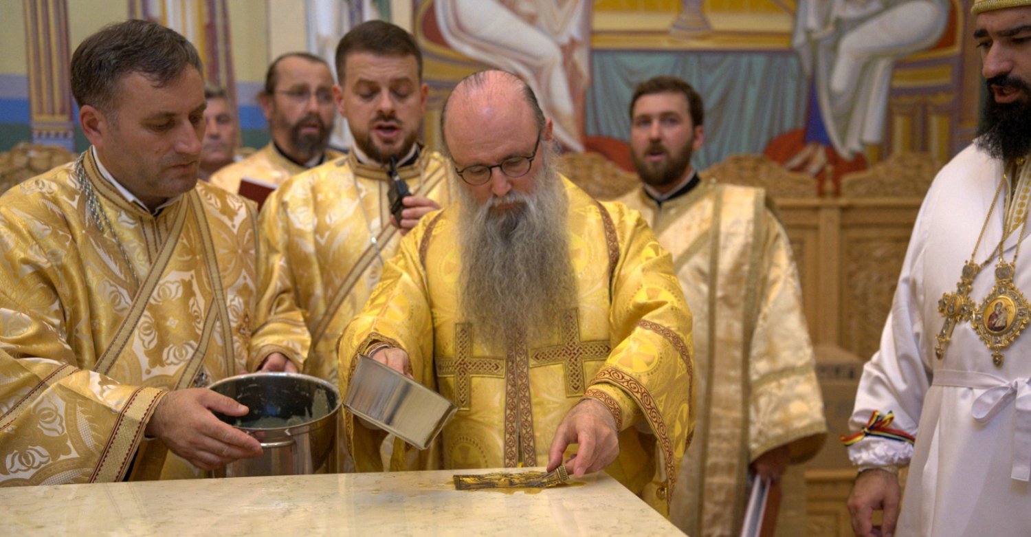 Biserica Parohiei Padova I din Italia a fost târnosită de patru ierarhi 334916