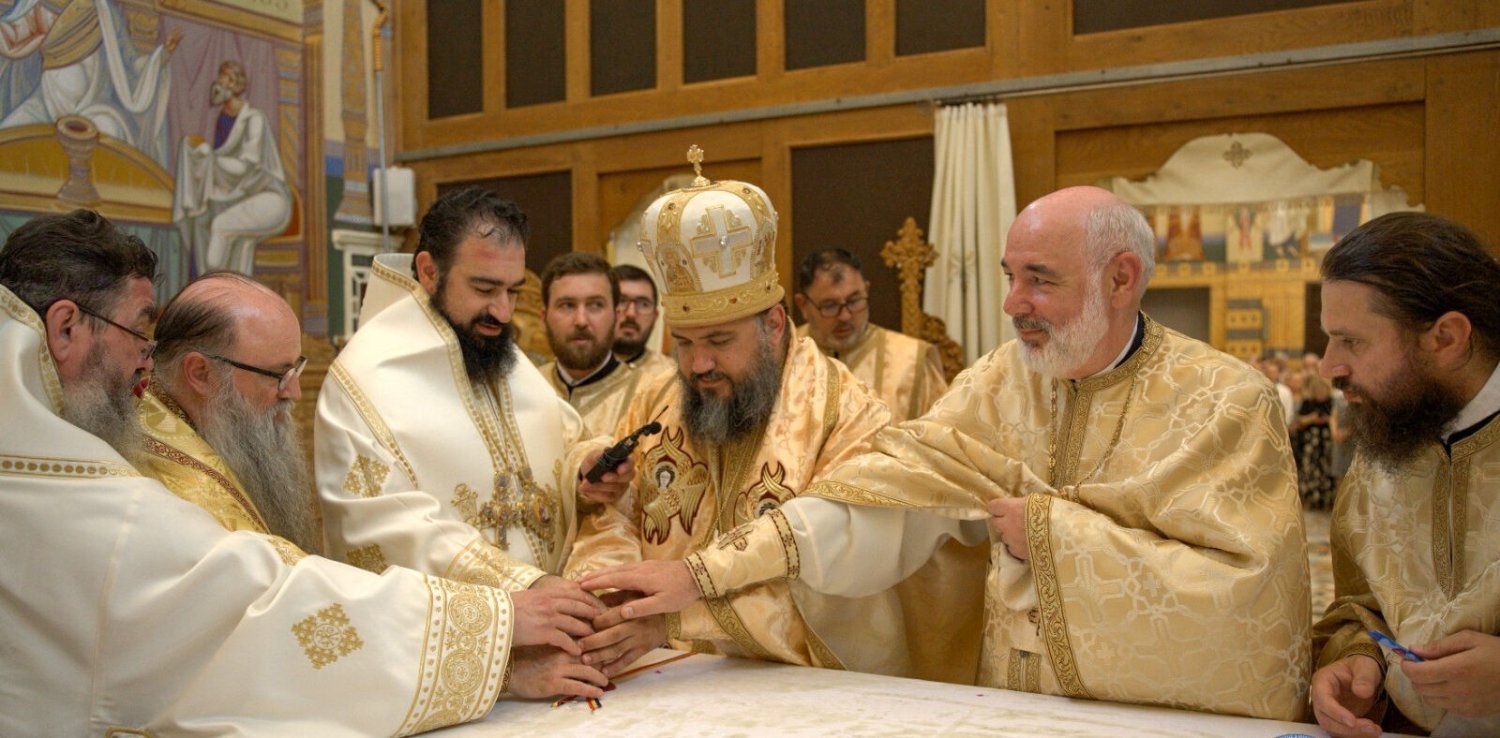 Biserica Parohiei Padova I din Italia a fost târnosită de patru ierarhi 334917