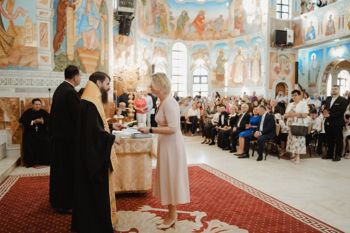 Premierea olimpicilor la religie, la Catedrala Episcopală din Zalău 334902