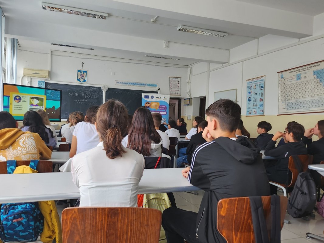 Fragilitatea copilăriei moderne și răspunsul Asociației „Telefonul Copilului” 334967