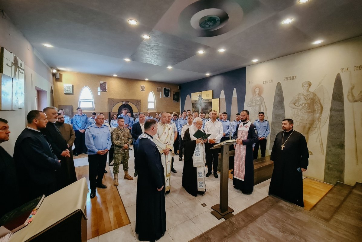 Întâlnirea anuală a preoților militari din Ministerul Afacerilor Interne - regiunea Transilvania 335002