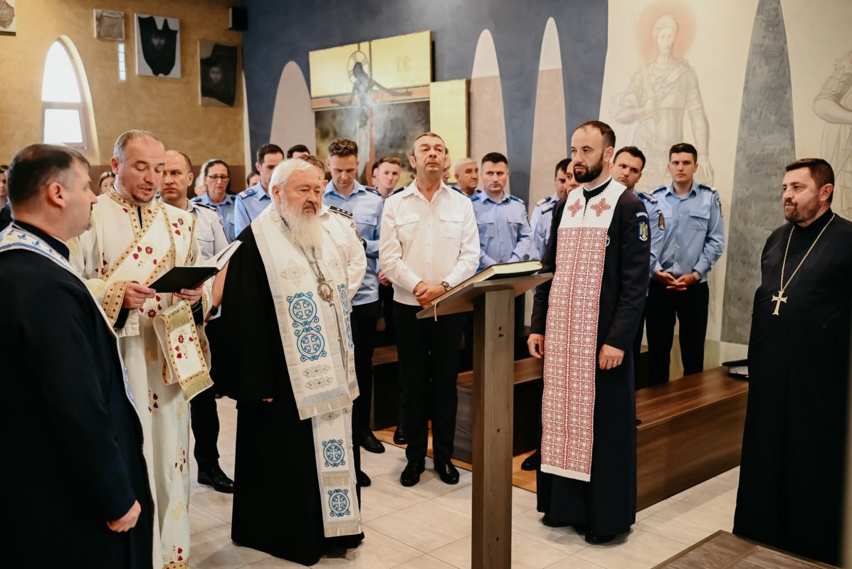 Întâlnirea anuală a preoților militari din Ministerul Afacerilor Interne - regiunea Transilvania 335004