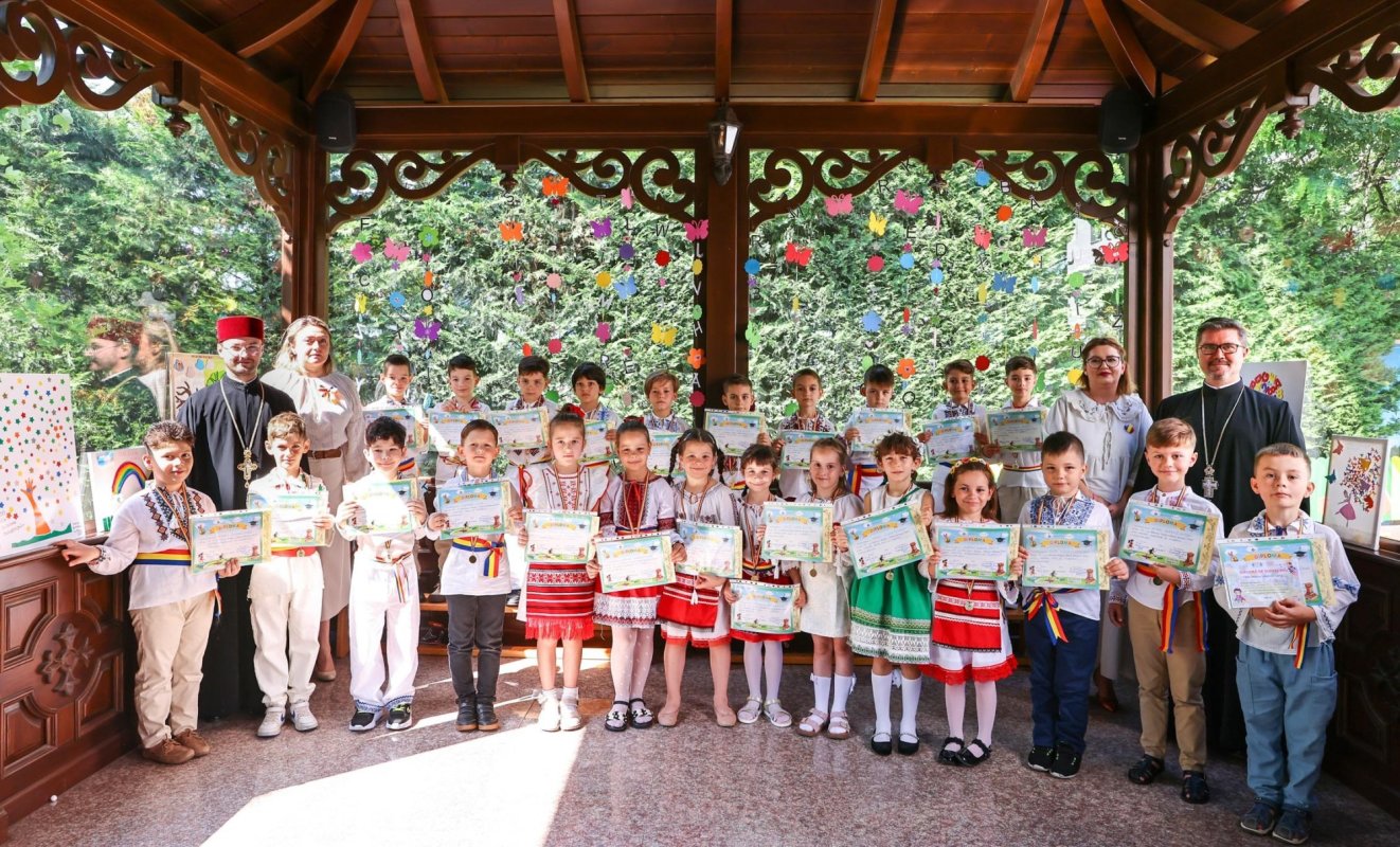 Moment de bucurie și bilanț la Seminarul Teologic din Buzău 335085