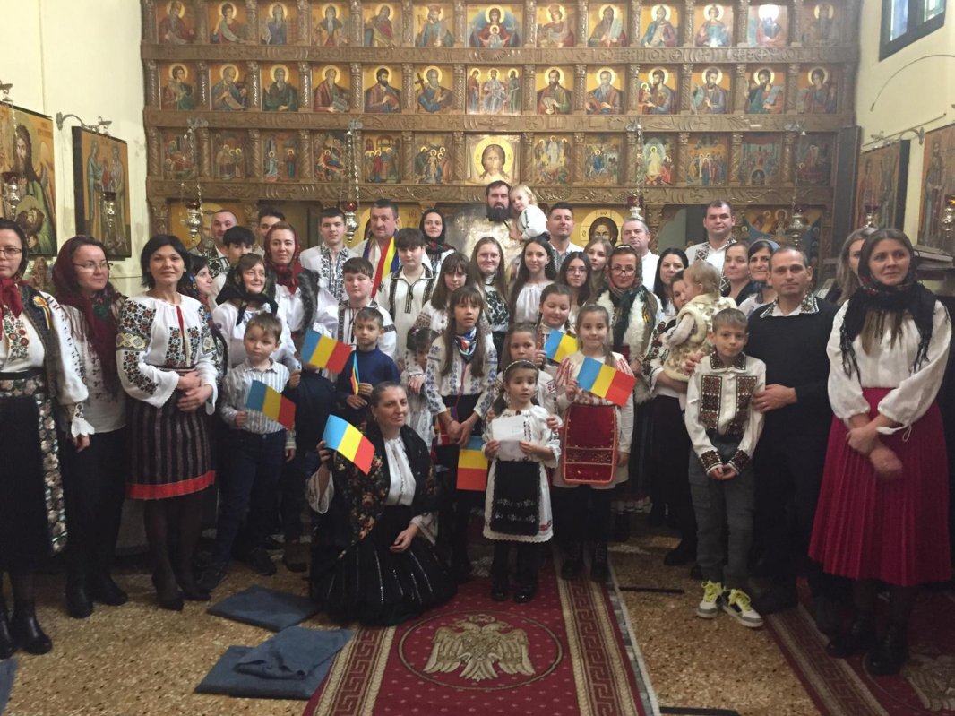 Sfinţii Români, ocrotitori ai diasporei noastre pe pământ italian 334415