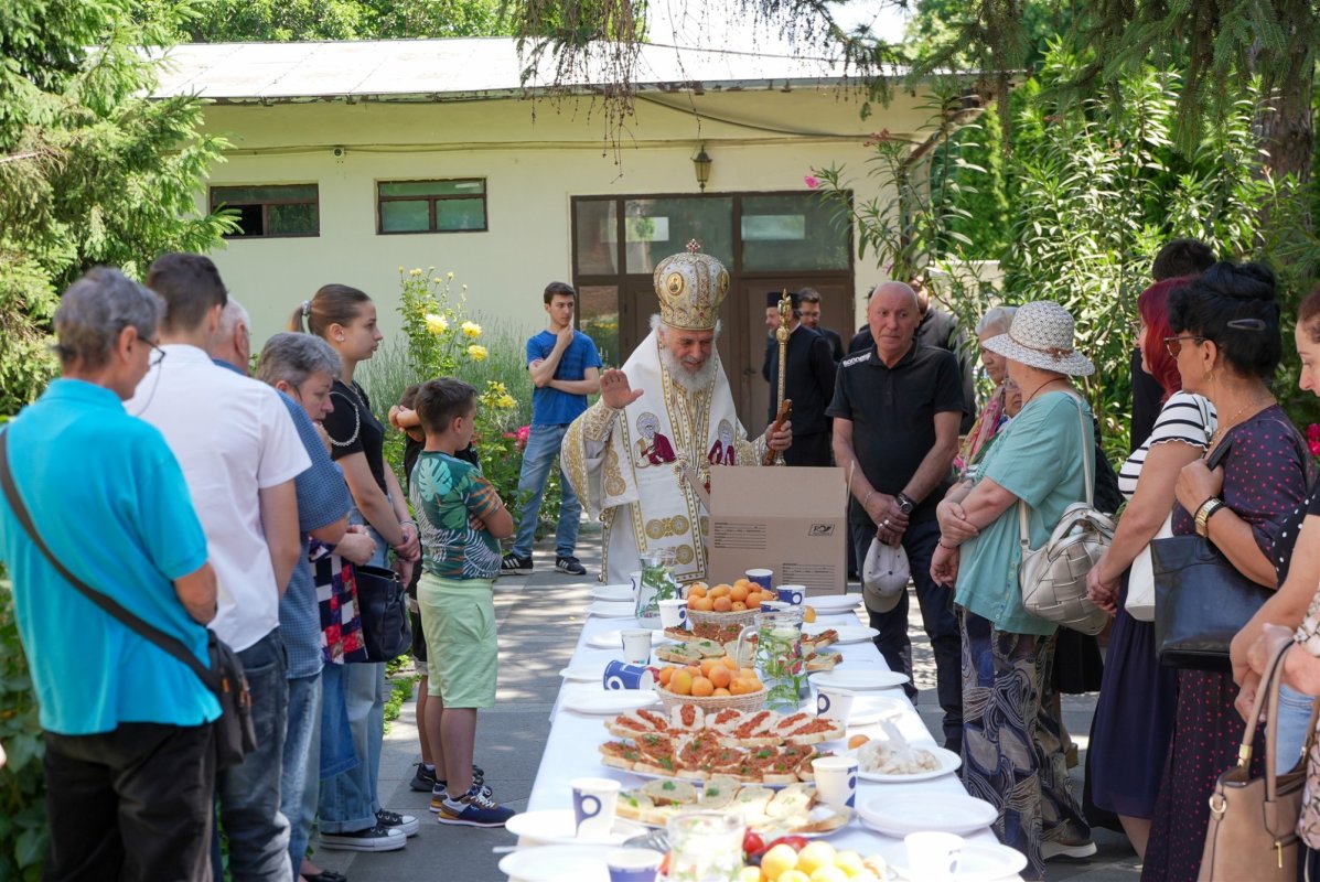 Comuniune cu familiile afectate de incendii la Galaţi 335298