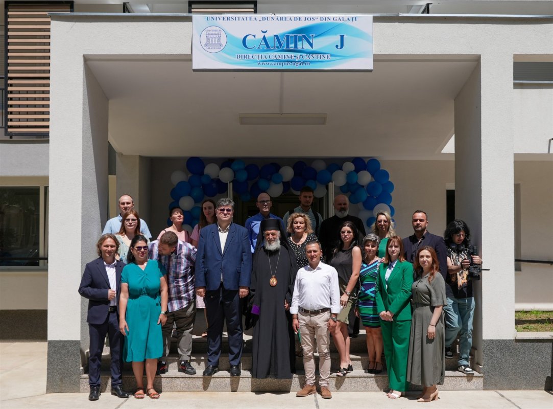 Inaugurarea şi binecuvântarea unui nou cămin studenţesc la Galaţi 335428