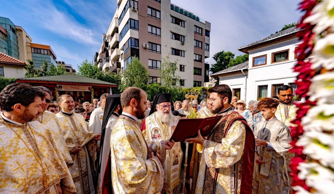 Evenimente duhovnicești la Parohia „Sfântul Ioan Botezătorul” din Bacău 335613
