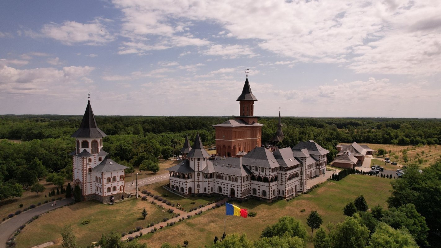 Moment aniversar la Mănăstirea Scărișoara Nouă din Satu Mare 335592
