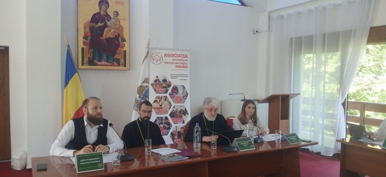 Idealul tinereții este căutarea unui viitor fericit 335677