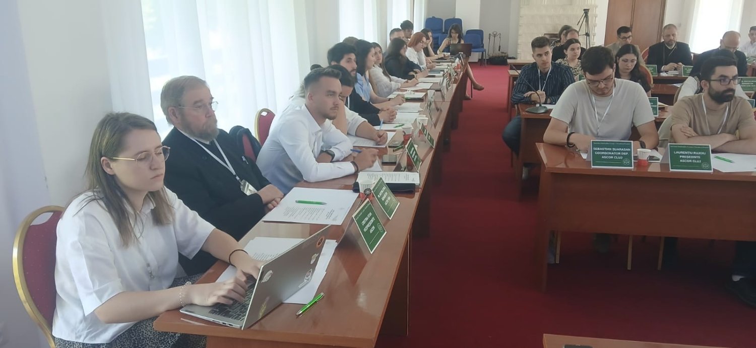 Idealul tinereții este căutarea unui viitor fericit 335688