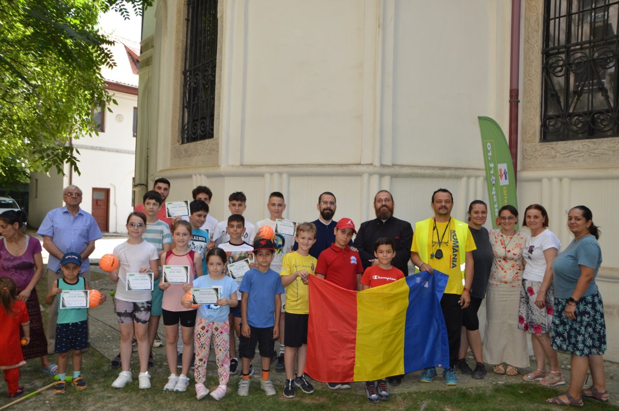 Locul unde dragostea nu cade niciodată şi se bucură de adevăr 335119