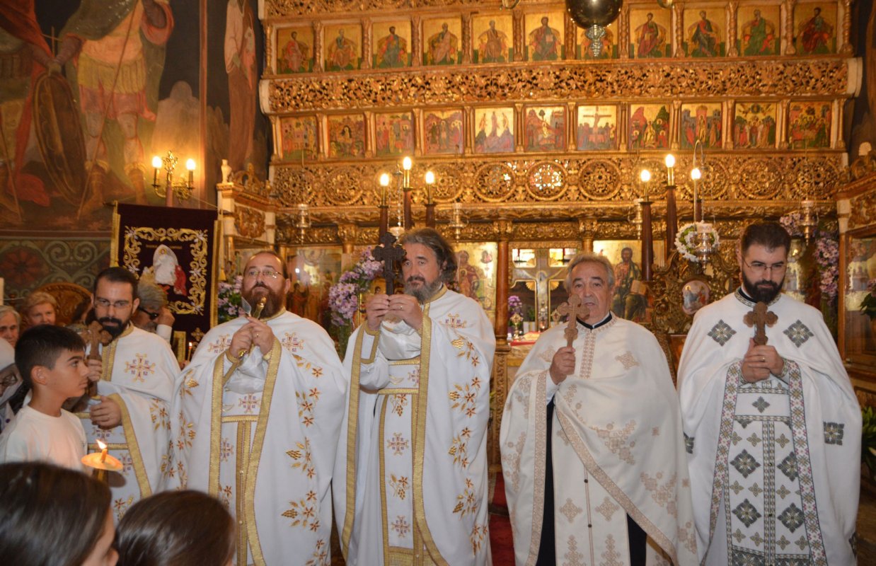 Locul unde dragostea nu cade niciodată şi se bucură de adevăr 335279