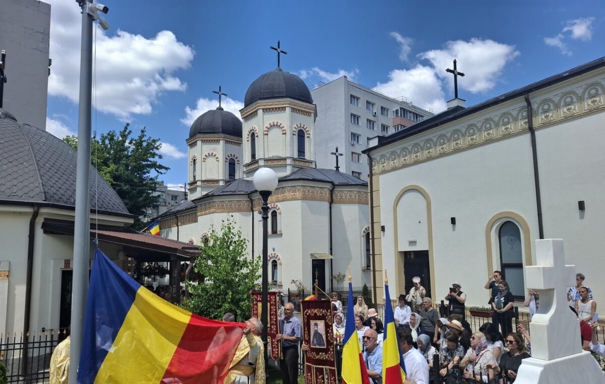 Eveniment duhovnicesc și patriotic la Parohia Iancu Nou Bălăneanu 335800