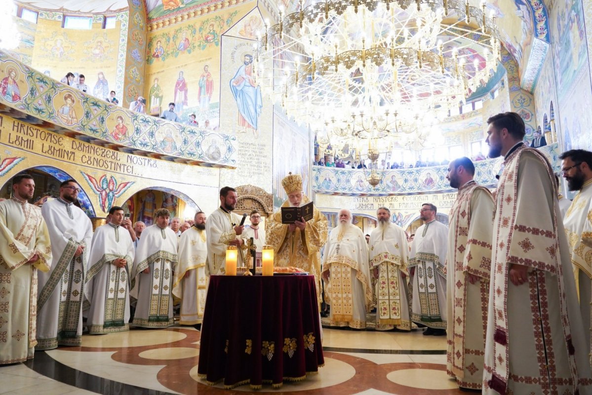 Hramul catedralei din orașul argeșean Mioveni 335816