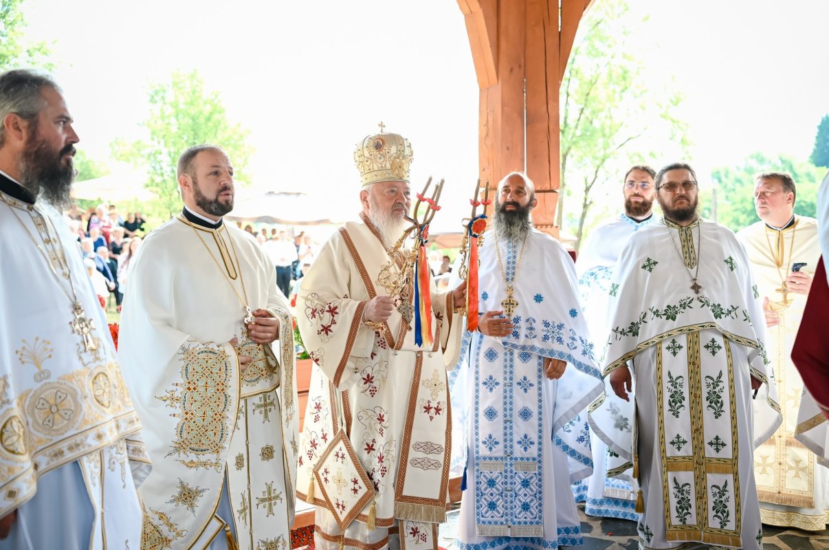 Hramul Mănăstirii Ștefan Vodă de la Vad 335785