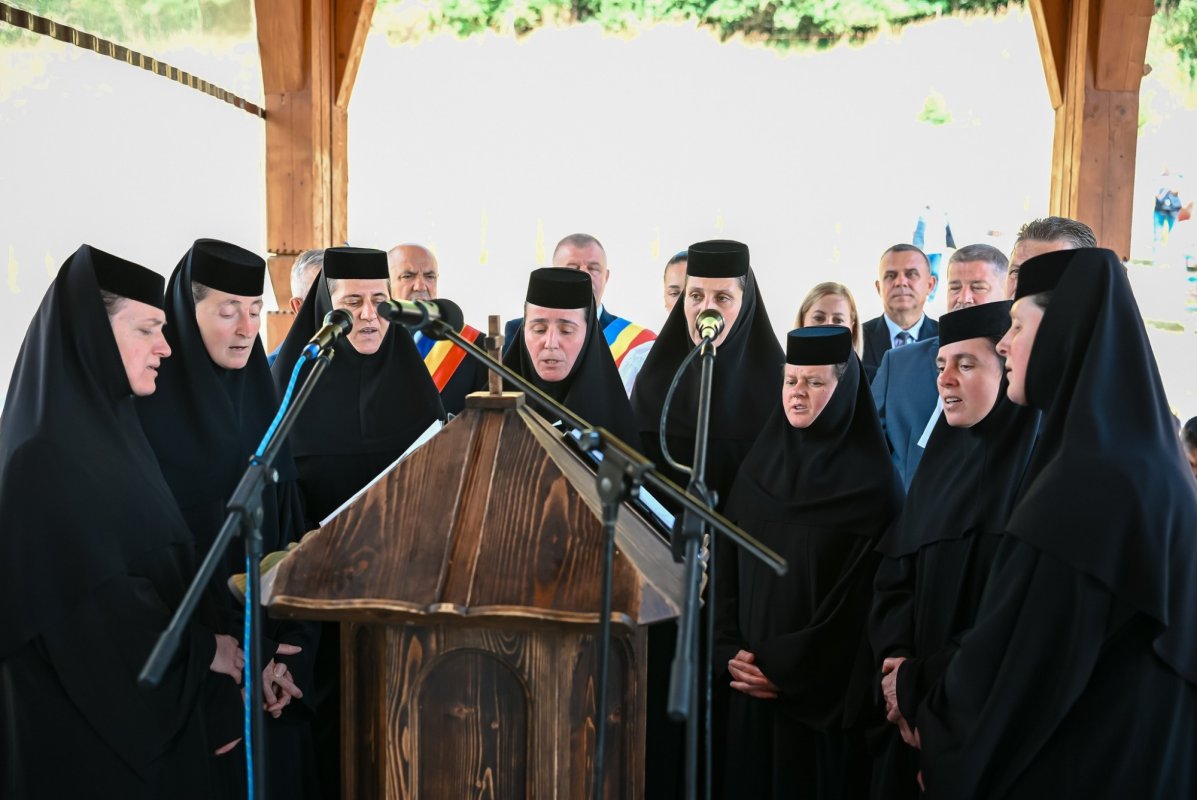 Hramul Mănăstirii Ștefan Vodă de la Vad 335787