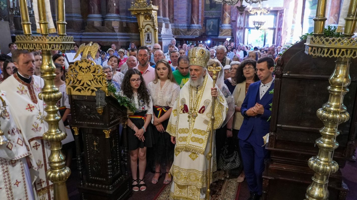 Sărbătoare la catedrala veche din Brăila 335812