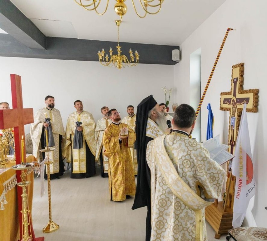 Un nou Altar de vară la o parohie din județul Iași  335801