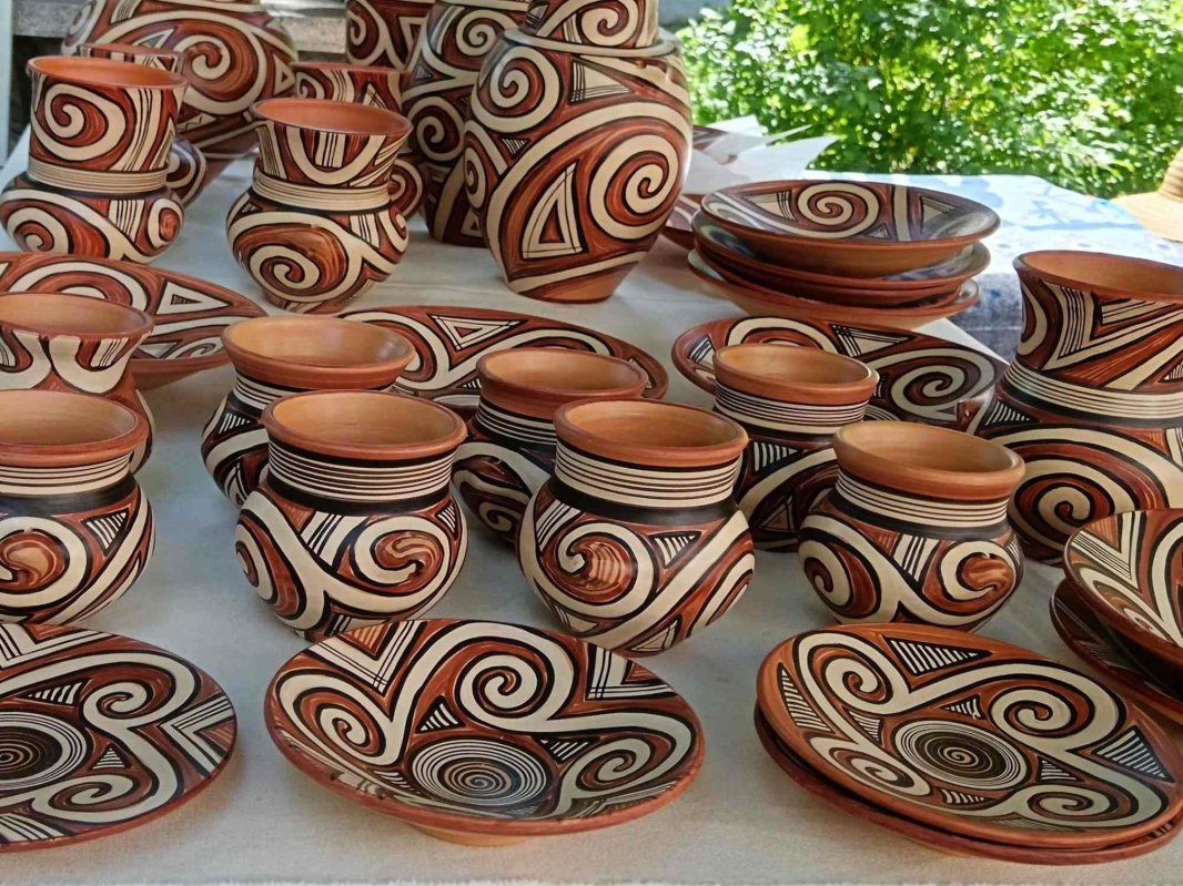 O reașezare a istoriei Târgului de Ceramică „Cucuteni 5000” 335856