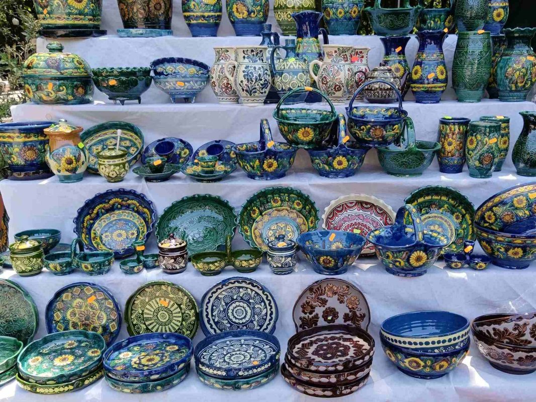 O reașezare a istoriei Târgului de Ceramică „Cucuteni 5000” 335860