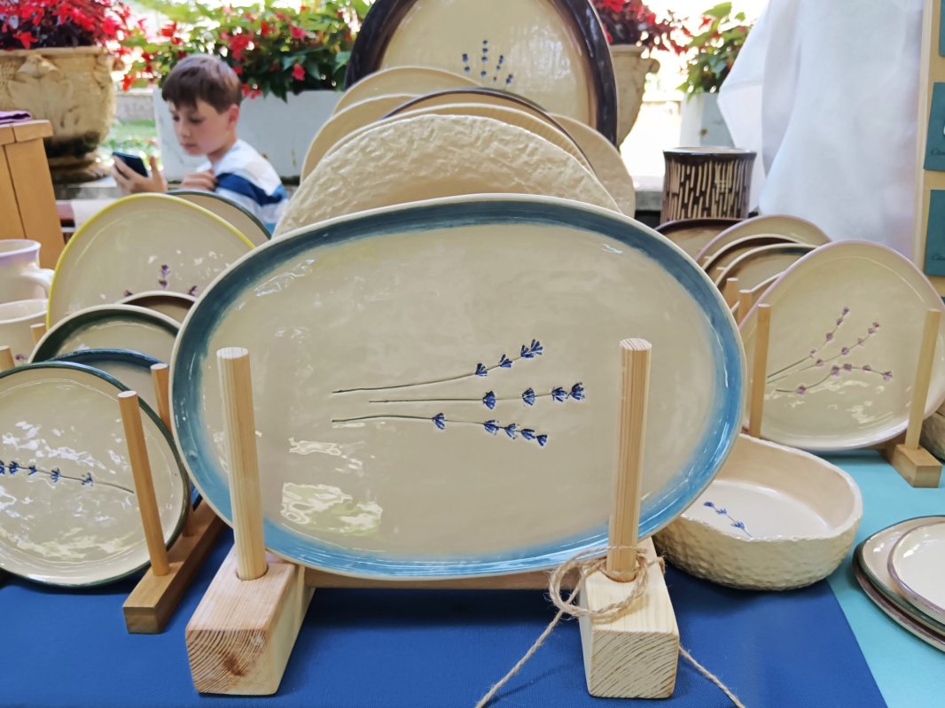 O reașezare a istoriei Târgului de Ceramică „Cucuteni 5000” 335865