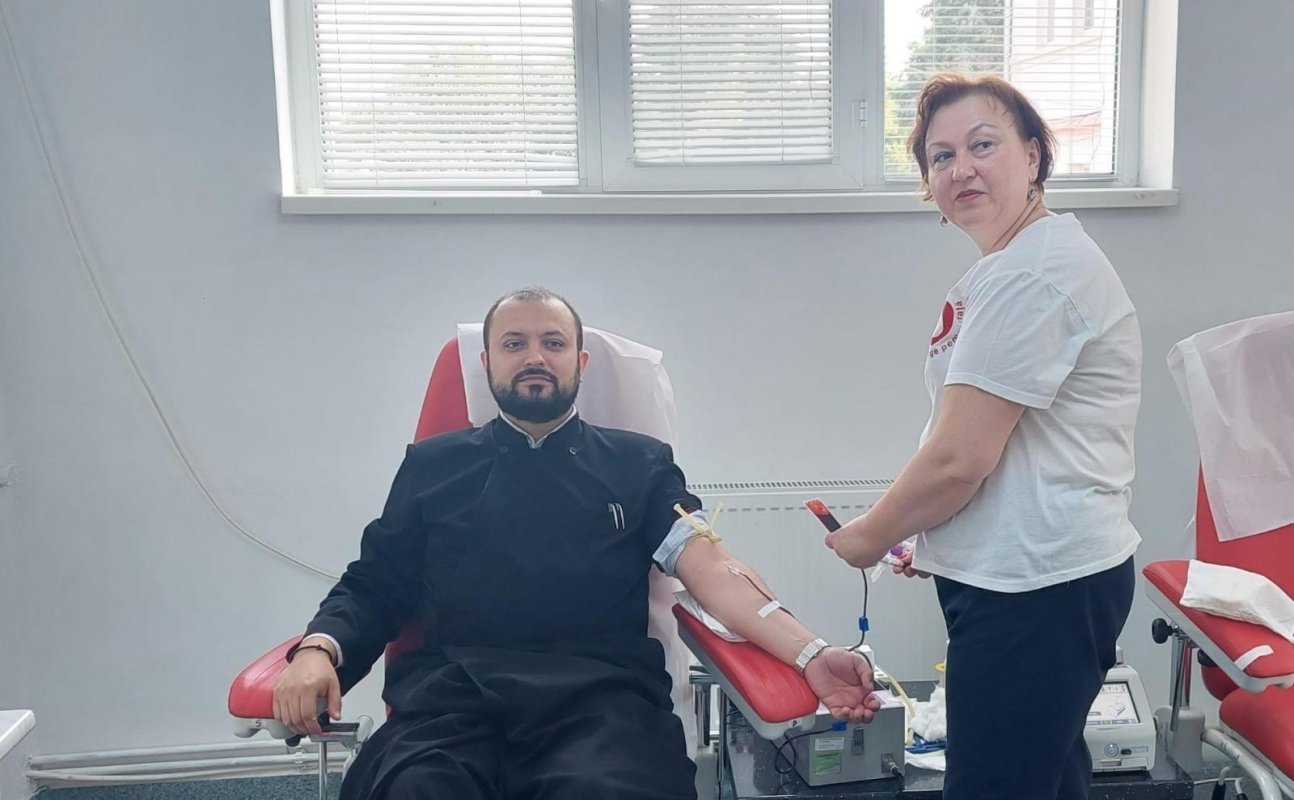 Campanie de donare de sânge în Arhiepiscopia Târgoviștei 336007