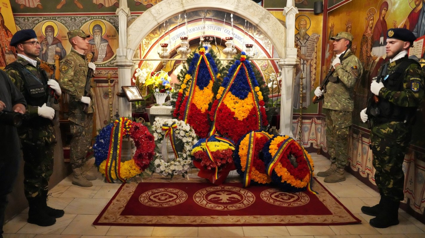 Sărbătoarea ctitorului Mănăstirii Putna, Binecredinciosul Voievod Ștefan cel Mare și Sfânt 336106