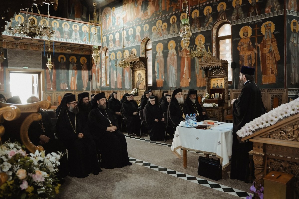 Sinaxa monahală de la Mănăstirea Bobota din Sălaj 336085